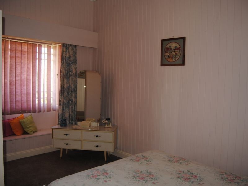 46 Pratten St, Warwick QLD 4370