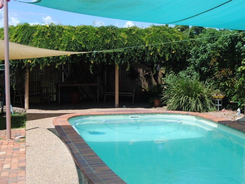 46 Pratten St, Warwick QLD 4370