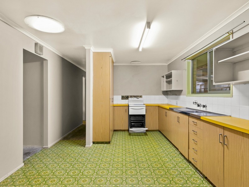 16 Norman Street, Allora QLD 4362