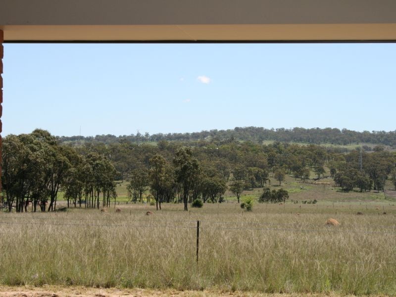 139 Ogilvie Road, Warwick QLD 4370