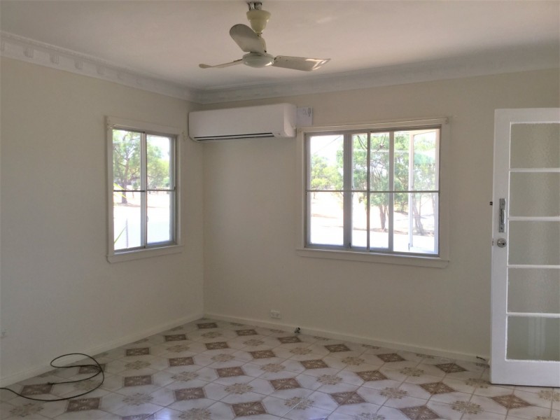 73 Wallace Street, Warwick QLD 4370