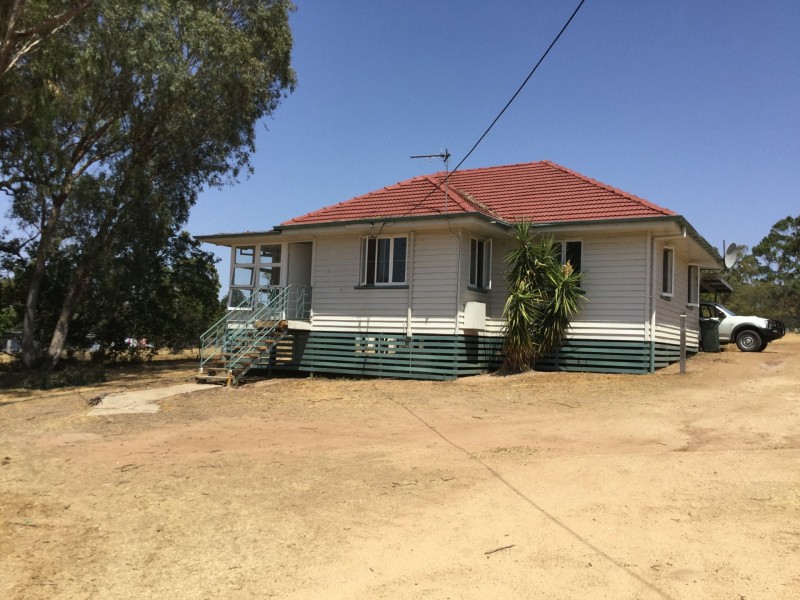 73 Wallace Street, Warwick QLD 4370