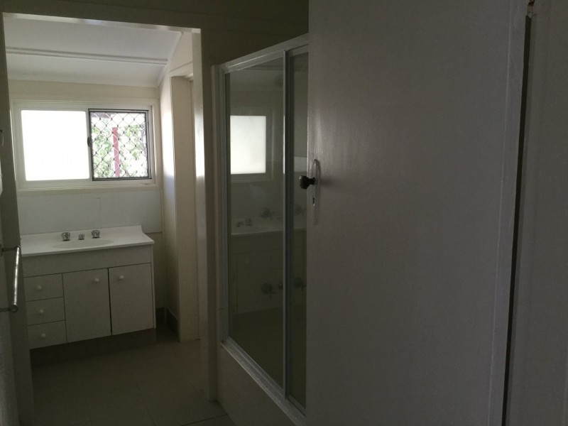 73 Wallace Street, Warwick QLD 4370