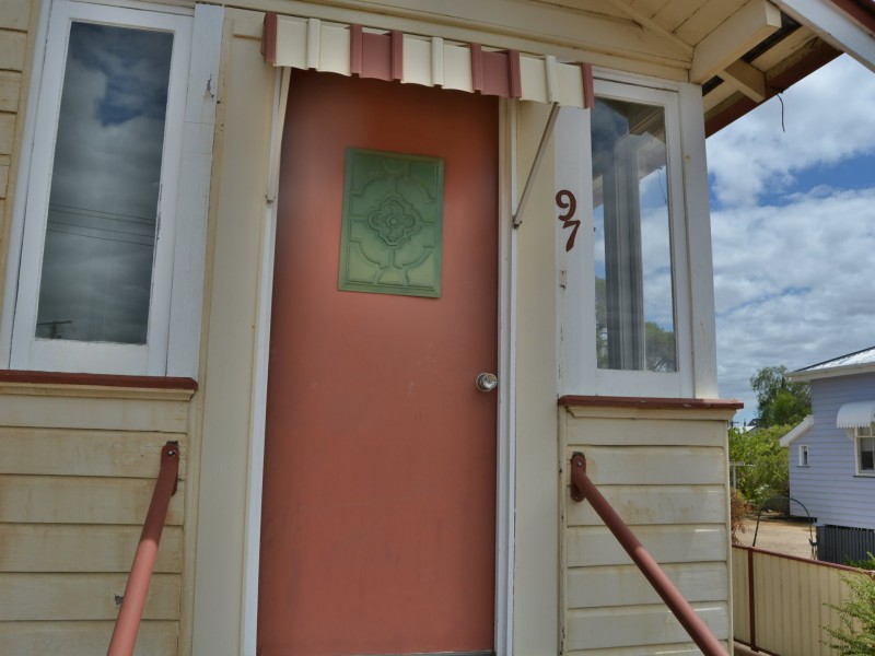 97 Albion Street, Warwick QLD 4370