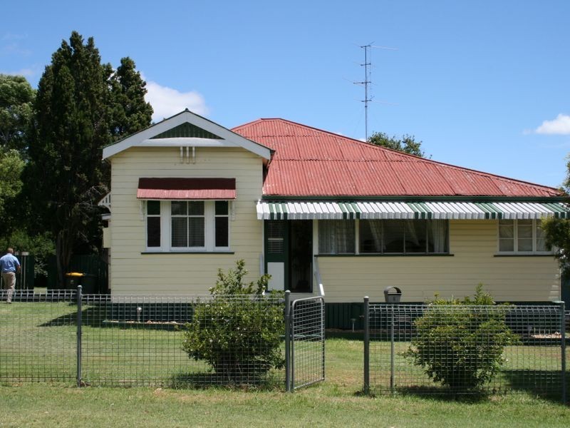 9 George ST, Warwick QLD 4370