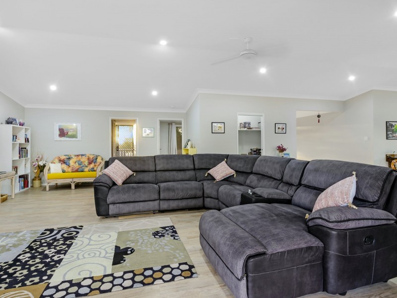 44 Everest Road, Rosenthal Heights QLD 4370