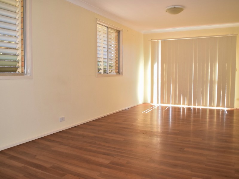 52 Baguley Street, Warwick QLD 4370