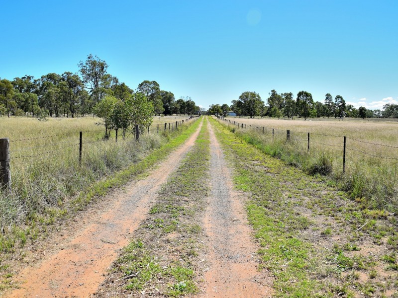 10 Smelter Road, Rosenthal Heights QLD 4370