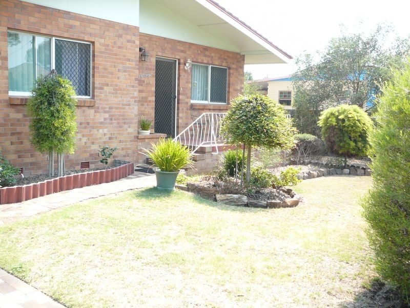 55 Locke Street, Warwick QLD 4370
