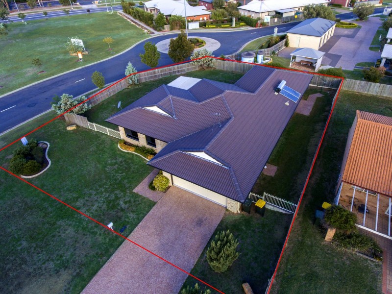 8 Flitcroft Street, Warwick QLD 4370
