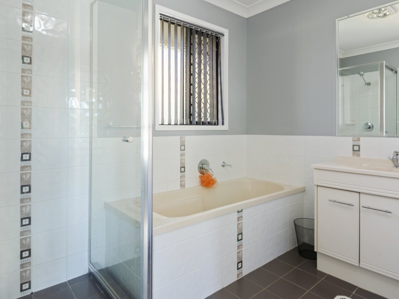 8 Flitcroft Street, Warwick QLD 4370