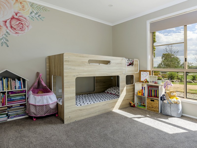 10 Claydons Road, Killarney QLD 4373