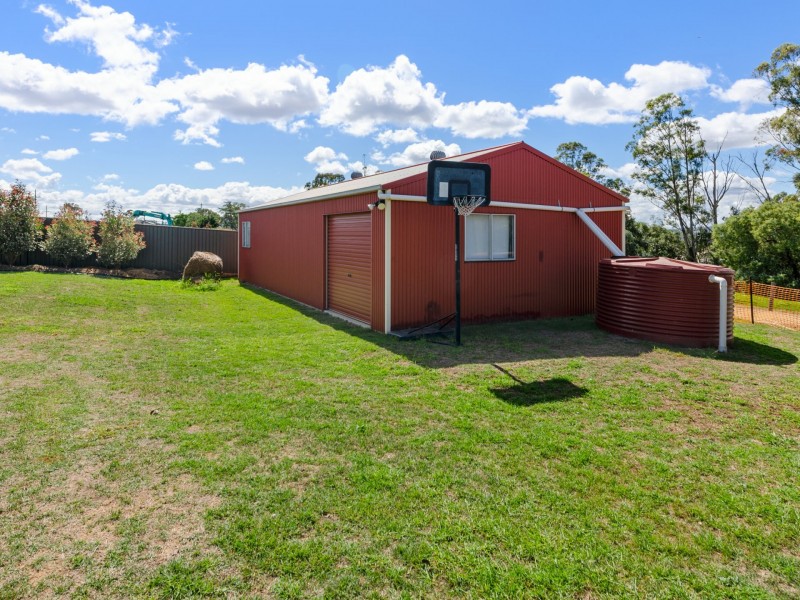 2/217 Pratten St, Warwick QLD 4370