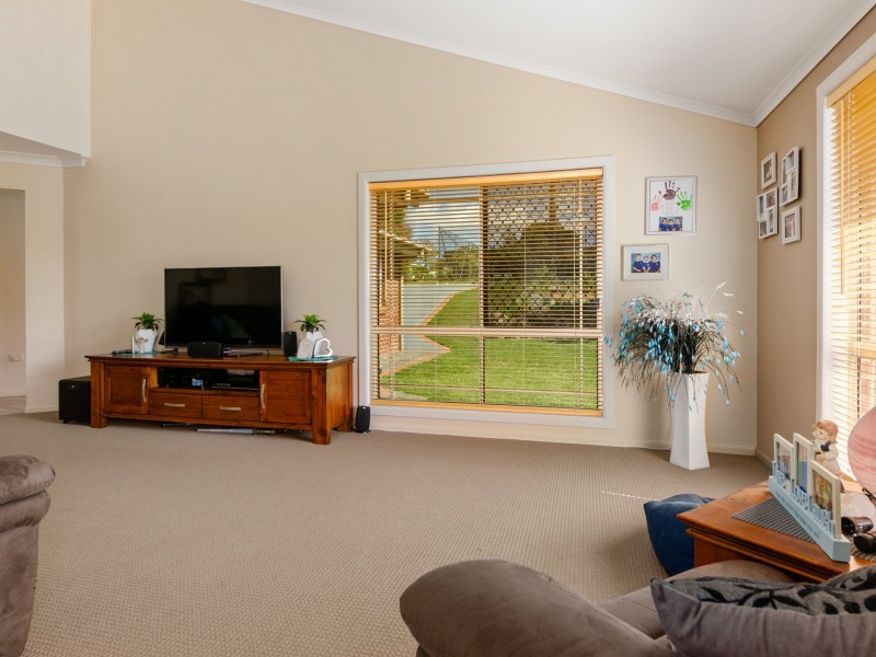 2/217 Pratten St, Warwick QLD 4370