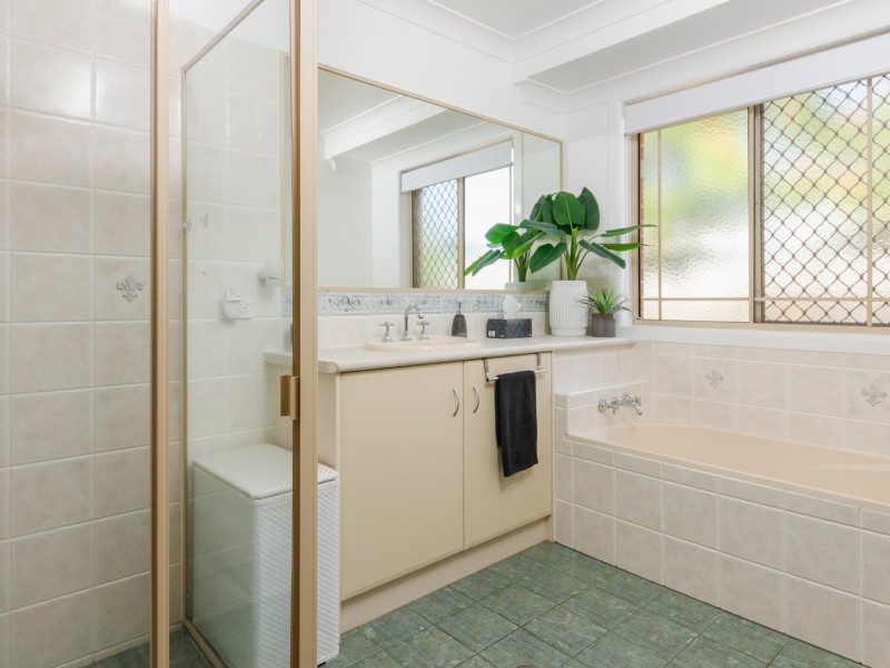 2/217 Pratten St, Warwick QLD 4370