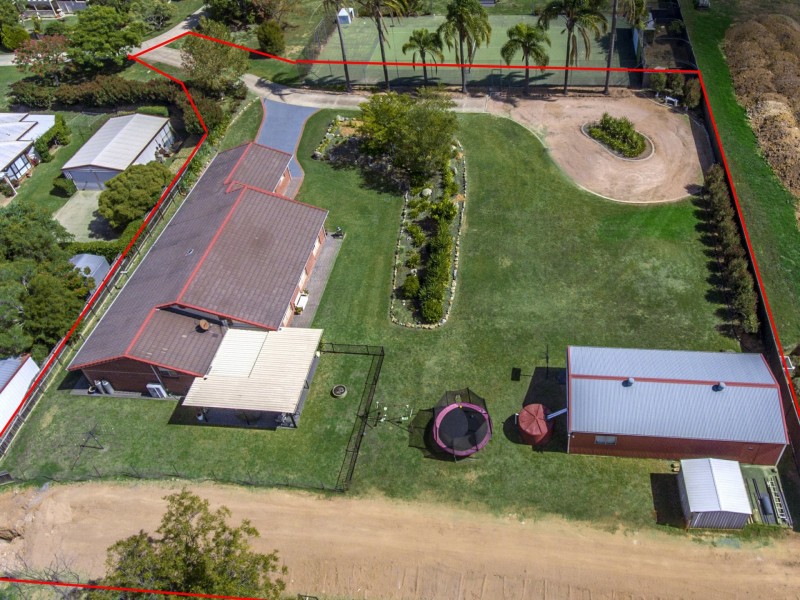 2/217 Pratten St, Warwick QLD 4370
