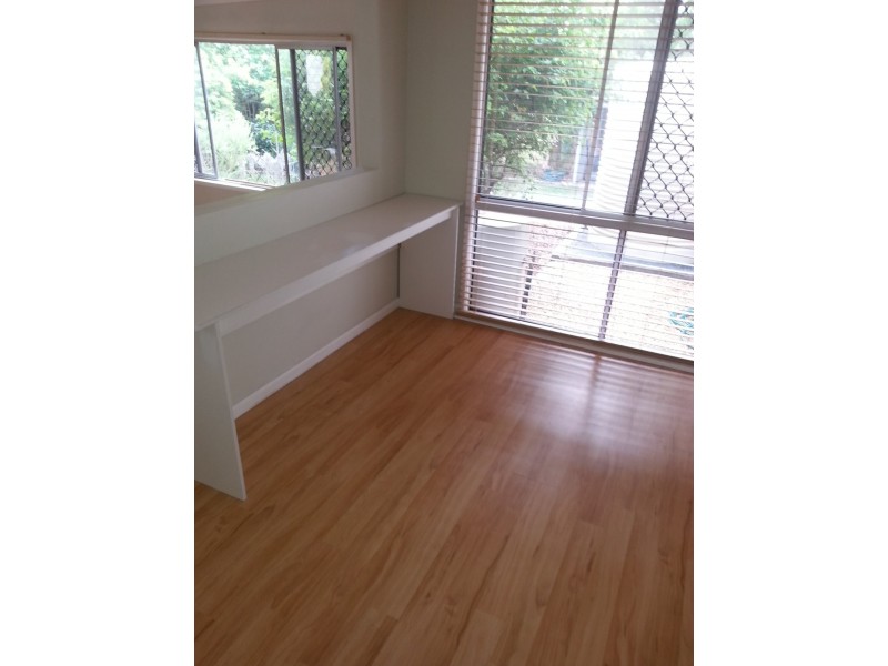 37 Myrtle Avenue, Warwick QLD 4370