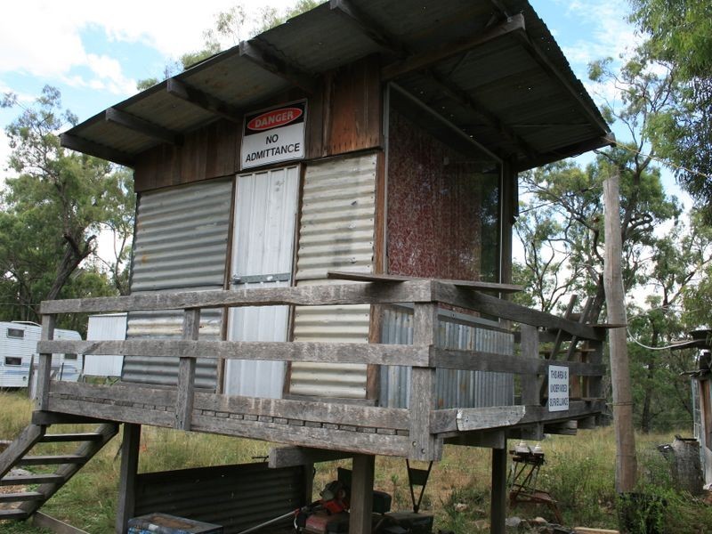 250 HAZELDENE RD PRATTEN, Warwick QLD 4370