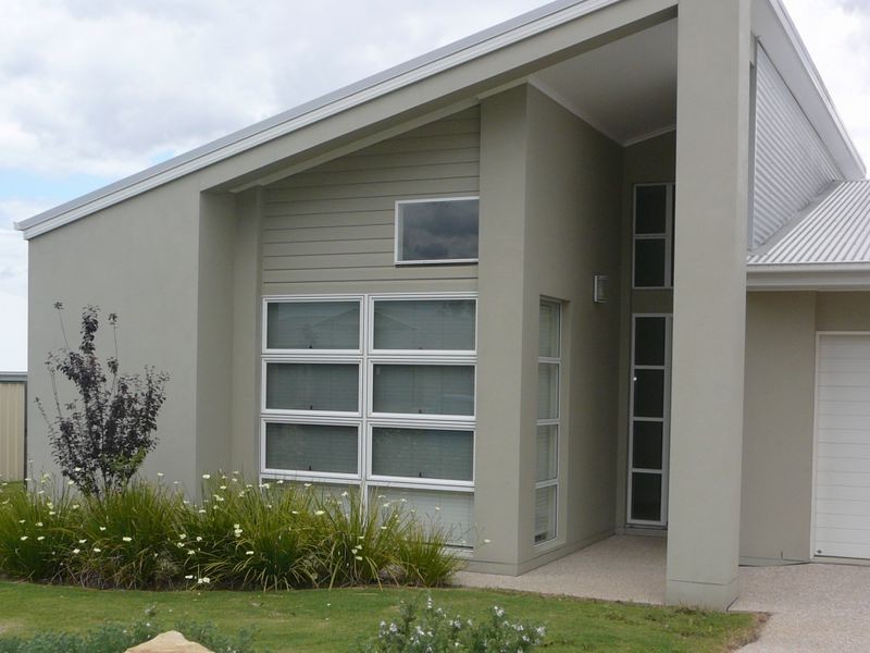 11 Floribunda Avenue, Warwick QLD 4370