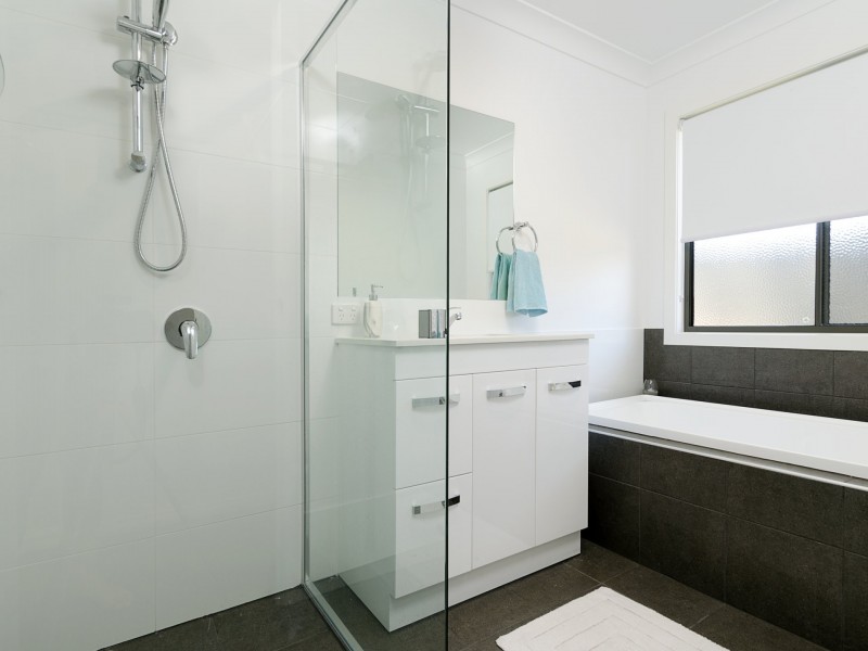 28 Pera Crescent, Warwick QLD 4370