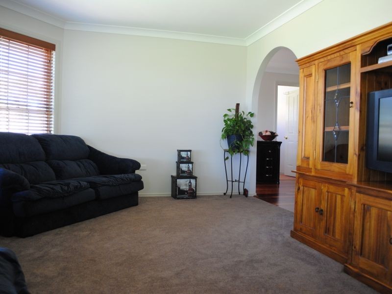 18 Daniel Drive, Warwick QLD 4370