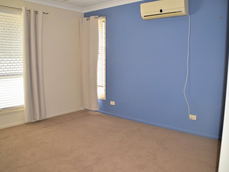 52 Doncaster Drive, Rosenthal Heights QLD 4370