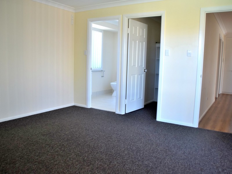 12 Finch Street, Warwick QLD 4370