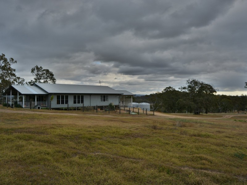 451 Ogilvie Road, Rosehill QLD 4370