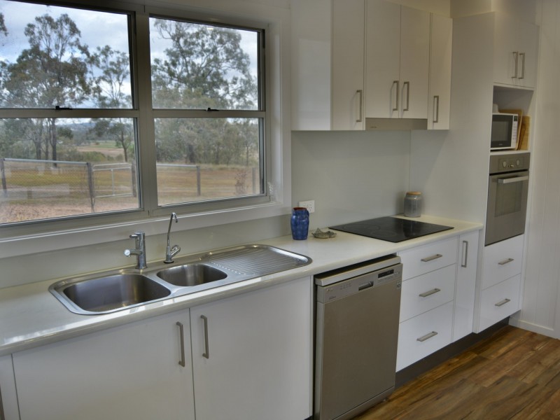 451 Ogilvie Road, Rosehill QLD 4370