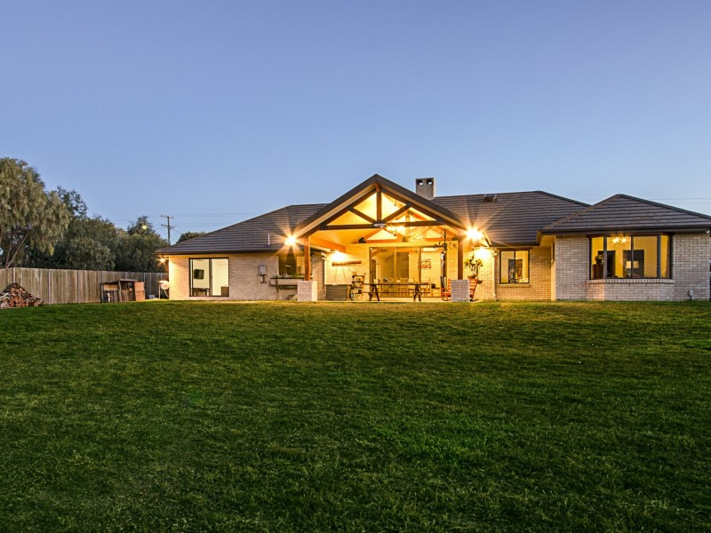 27 Canningvale Road, Warwick QLD 4370