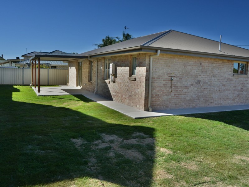 29 Stewart Avenue, Warwick QLD 4370