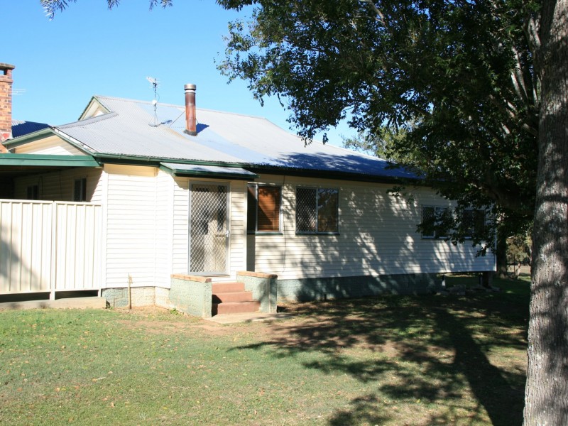 9 Junabee Road, Warwick QLD 4370