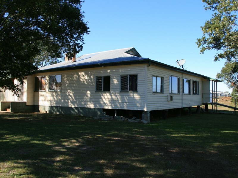 9 Junabee Road, Warwick QLD 4370