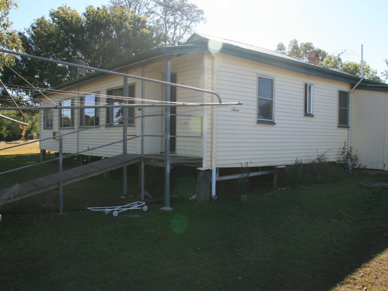 9 Junabee Road, Warwick QLD 4370