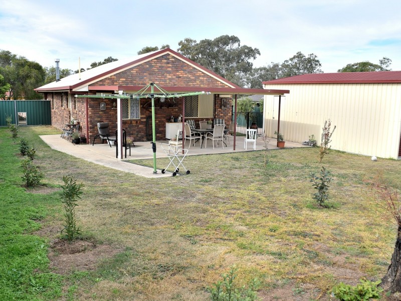 8 Kidman Drive, Warwick QLD 4370