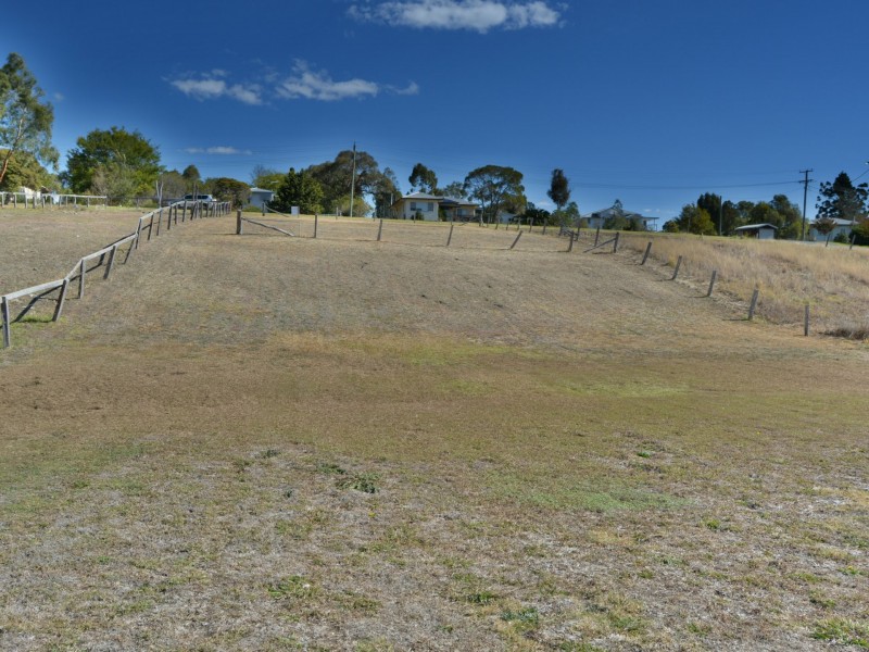 23 Cedar Street, Killarney QLD 4373