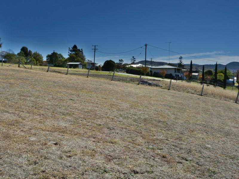 23 Cedar Street, Killarney QLD 4373