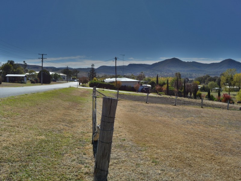 23 Cedar Street, Killarney QLD 4373