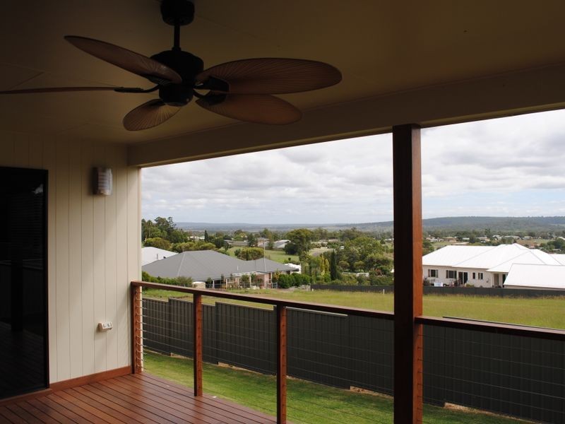 12 Lookout Place, Warwick QLD 4370