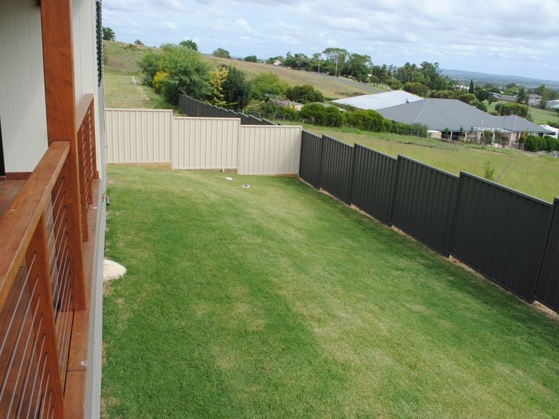 12 Lookout Place, Warwick QLD 4370