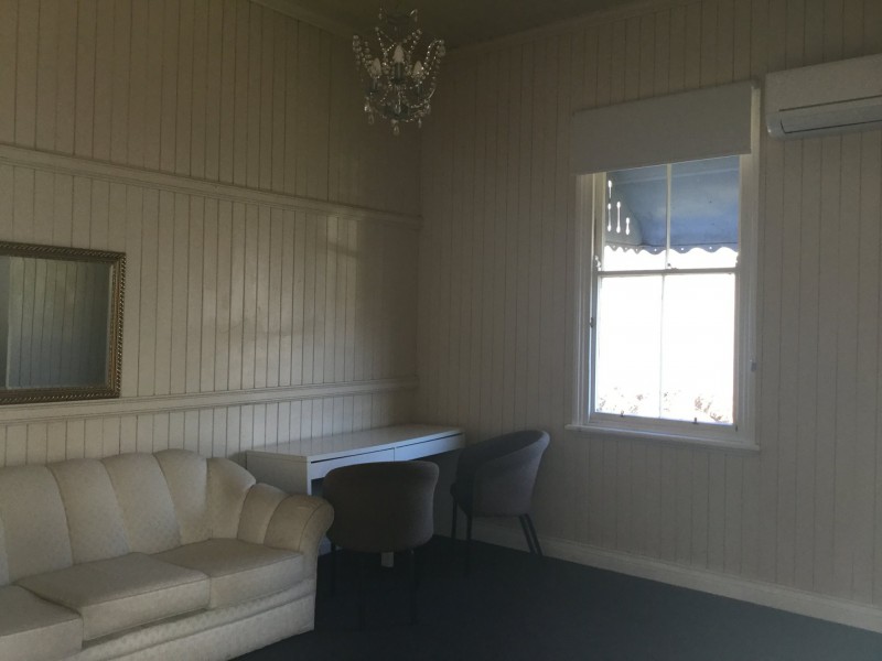 4 Frank Avenue, Warwick QLD 4370