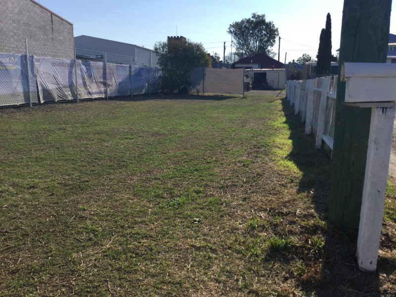 4 Frank Avenue, Warwick QLD 4370