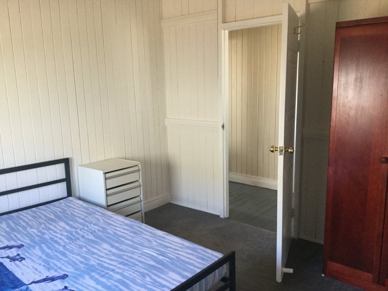 4 Frank Avenue, Warwick QLD 4370