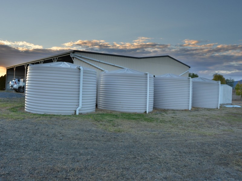 42 Careys Road, Emu Vale QLD 4371