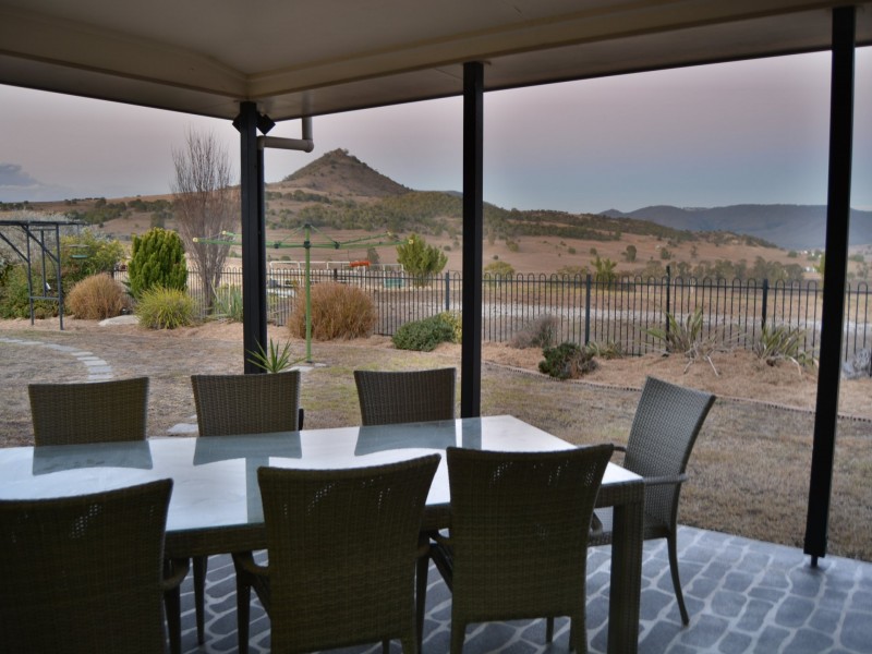 42 Careys Road, Emu Vale QLD 4371