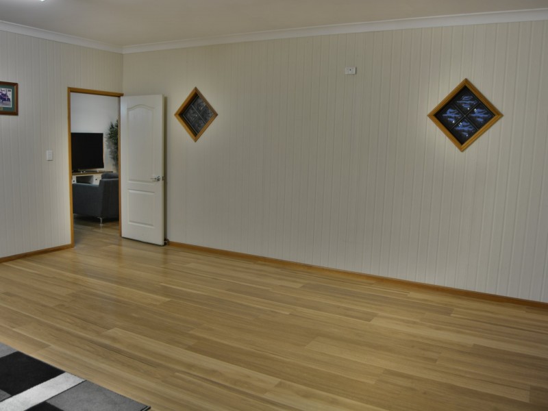 42 Careys Road, Emu Vale QLD 4371