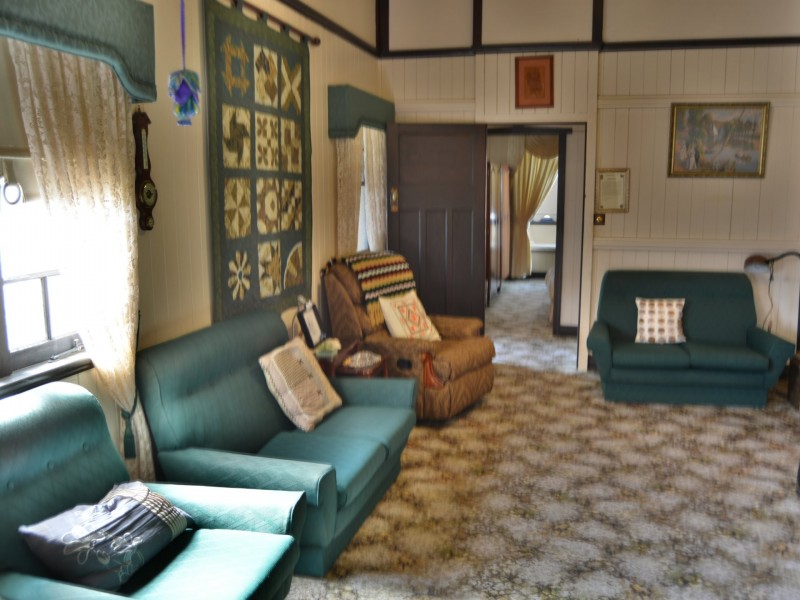 22 Forde Street, Allora QLD 4362