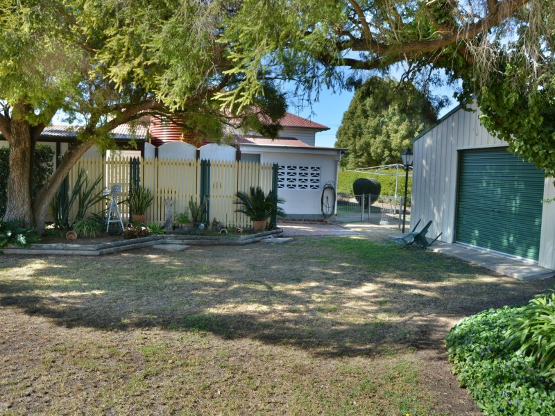 22 Forde Street, Allora QLD 4362