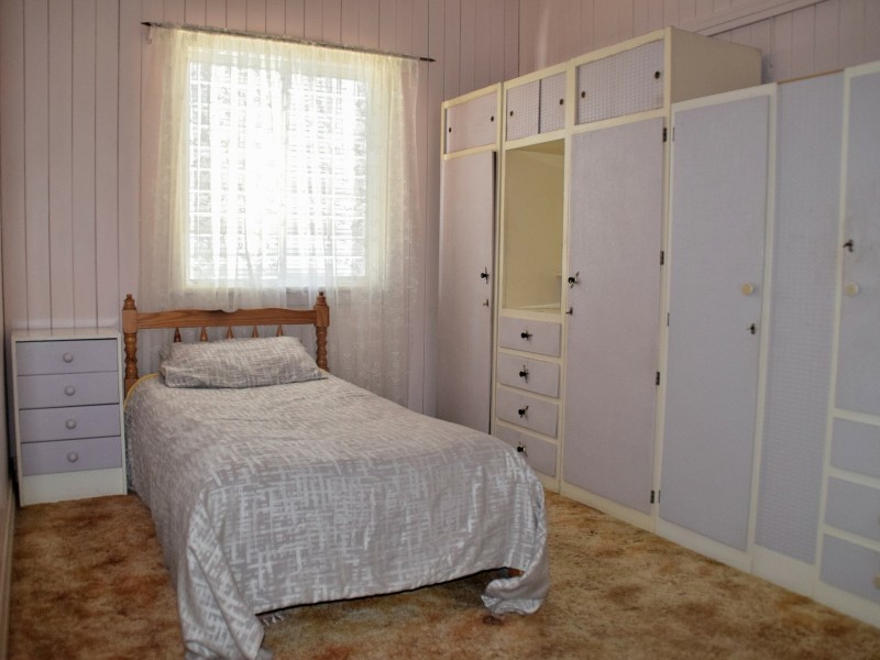 16 Wood Street, Warwick QLD 4370