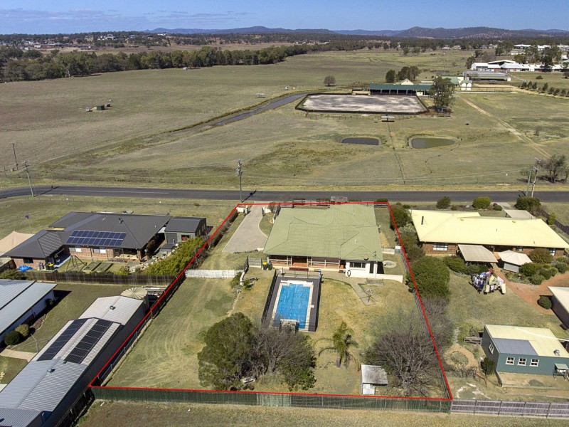 63 Cleary Street, Warwick QLD 4370